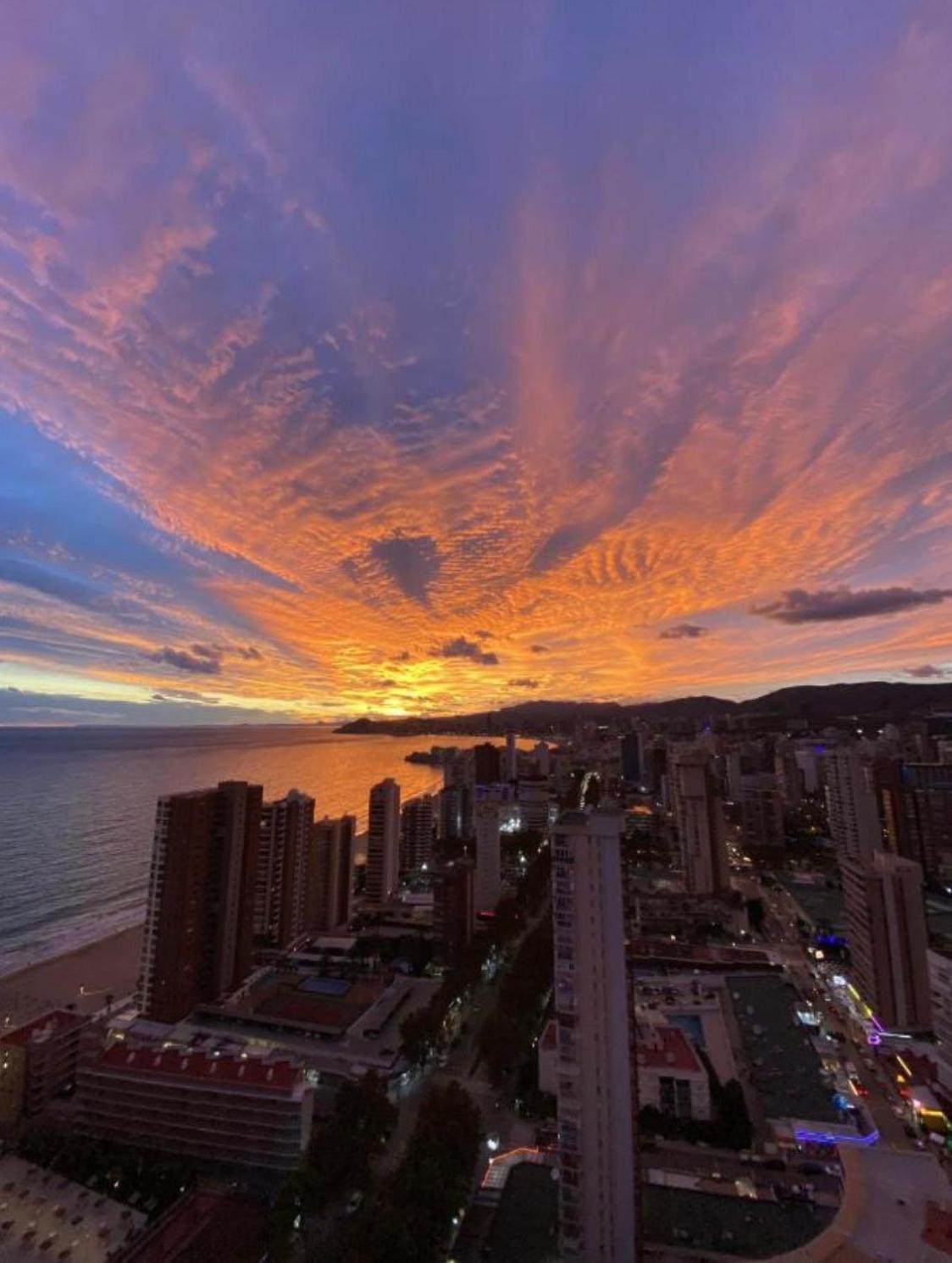 Apartment Seimar Benidorm Con Vistas Al Mar Exterior photo
